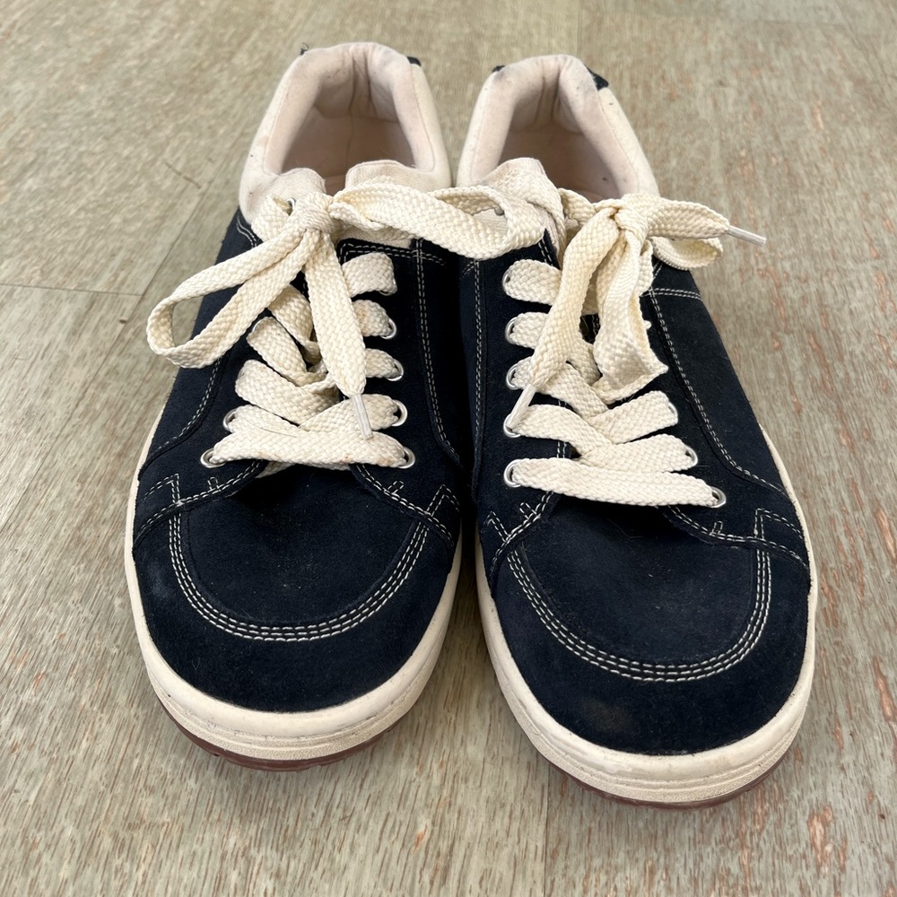 Simple Sneakers